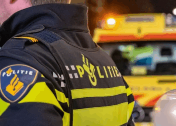 Kreu tre sulme me thikë në Roterdam, arrestohet 26-vjeçari -