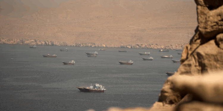Omani dënon sulmin ndaj një cisterne në Ngushticën e Hormuzit -