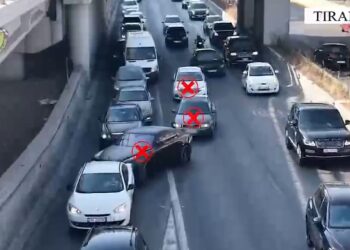 Mbi 12 mijë shkelje të konstatuara në një javë, Policia Rrugore “blindon” Tiranën