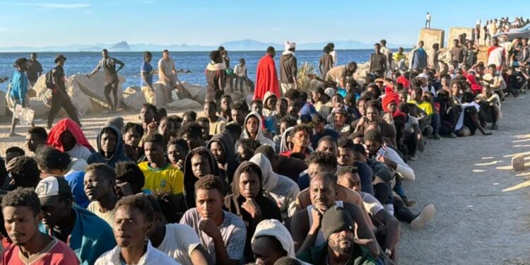 Spanja vendos kontrolle kufitare ndaj Italisë, përshkallëzohet përplasja pas fluksit të emigrantëve në Ceuta -
