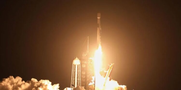 Çfarë do të ndodhë në 5 gusht kur një raketë e SpaceX të përplaset me Hënën? -