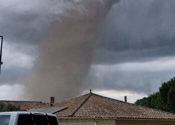 Tornado e fortë godet një fshat të Francës, 39 të plagosur dhe qindra shpi te dëmtuara -