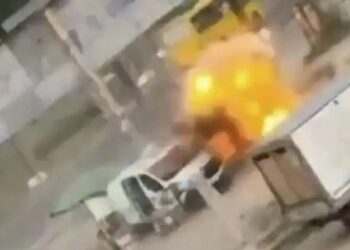 Sulmi me dron ndaj shitësit të perimeve në Kherson, 52-vjeçari rrëfen momentin se si i shpëtoi dronit rus (VIDEO) -
