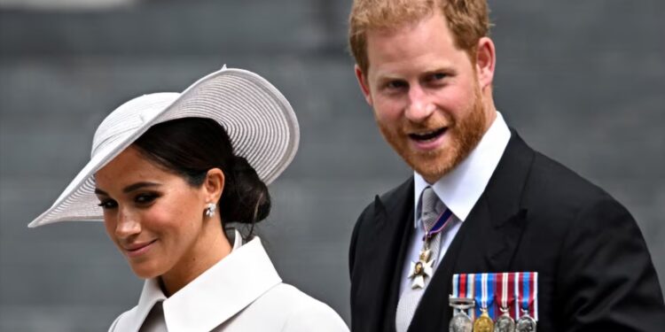 Prince Harry dhe Meghan rikthehen në Britani pas 6 vitesh, por jo në rezidencën mbretërore -