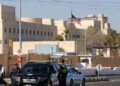 Tensionet në Lindjen e Mesme rriten, ambasada e SHBA-së u kërkon amerikanëve të rishikojnë udhëtimet në rajon
