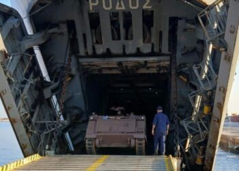 Dërgesë e re me pajisje ushtarake në Liban – Greqia dorëzon 13 automjete të blinduara -