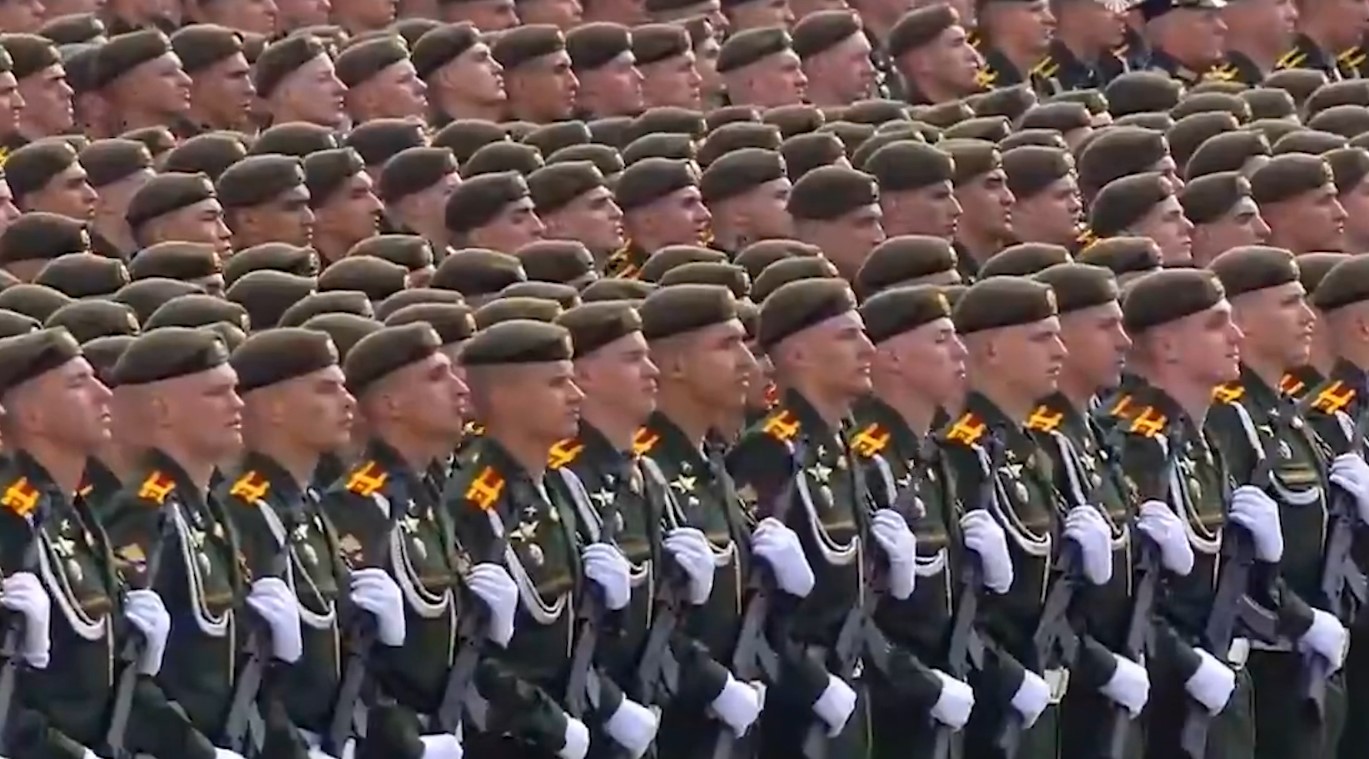 NATO në alarm  raporti i frikshëm  Putin po përgatit  mobilizim të heshtur  pas zgjedhjeve në Rusi  mijëra trupa mund të thirren në ushtri