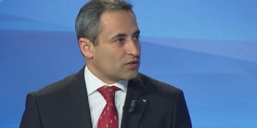 Ish-ambasadori Çejku: Diaspora nuk duhet të përdoret si karburant për krizën politike në Kosovë! Ishte pamje e shëmtuar