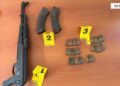 FOTO/ Dhunon dhe kanos bashkëshorten pas sherrit në familje, arrestohet i moshuari! I gjendet dhe arsenal armatimi në banesë