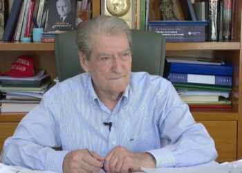 “Arrestimi i Agasit i negociuar”/ Berisha akuza mazhorancës: Rama i pashpresë, PS ‘de facto’ po shpërbëhet
