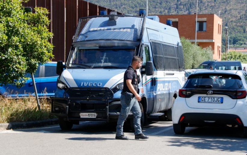 dy-shqiptare-dhe-italiani-rrahin-per-vdekje-nigerianin-ne-qelite-e-burgut-te-pratos-ja-cfare-zbuloi-ekspertiza-dhe-pistat-e-dyshuara-detajet
