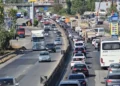 Sezoni turistik “ngrin” Durrësin! Trafik kilometrik në rrugët drejt plazheve, policia shton forcat nga Tirana