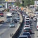 Sezoni turistik “ngrin” Durrësin! Trafik kilometrik në rrugët drejt plazheve, policia shton forcat nga Tirana