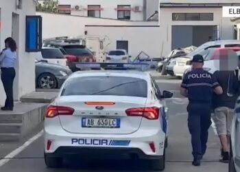 “Kërcet” arma në Elbasan, tentohet të vritet një person brenda lokalit
