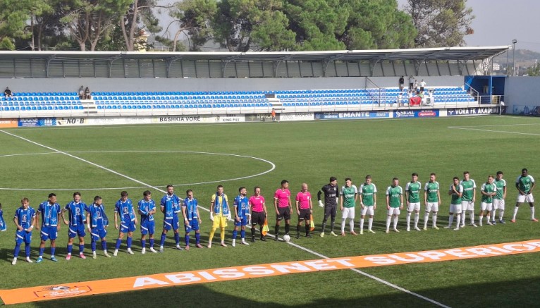 Superiorja  Egnatia përmbys Vorën dhe nis shkëputjen në krye
