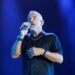 Operohet këngëtari Eros Ramazzotti, anulon të gjitha koncertet, ja kur do i kthehet skenës!