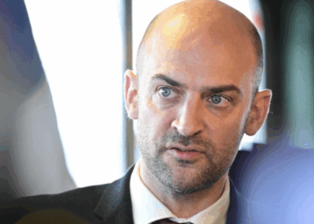 Përshkallëzohet përplasja Francë-Iran! Parisi dëbon dy diplomatë iranianë