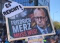 VIDEO/ “Merz duhet të largohet”- Protesta në Gjermani, 10 mijë qytetarë duan dorëheqjen e kancelarit, listë me 11 kërkesa! Rritet ekstremi i AFD-së