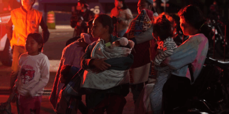 Guatemala në alarm "portokalli" pas shpërthimit të vullkanit Fuego (VIDEO) -