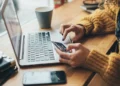 Blerjet online “fluturojnë”, 2 mijë subjekte në “radarin” fiskal të Drejtorisë së Tatimeve