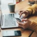 Blerjet online “fluturojnë”, 2 mijë subjekte në “radarin” fiskal të Drejtorisë së Tatimeve