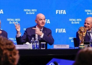 FIFA i del përsëri në mbrojtje Infantinos dhe tërhiqet përfundimisht nga shitja e aksioneve të Botërorit!