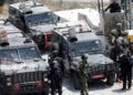 Kolonët izraelitë rrethojnë shtëpitë palestineze në Bregun Perëndimor, reagon IDF