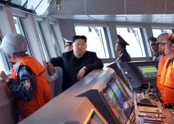 Kim Jong-Un anashkaloi sanksionet dhe futi deri në 22 miliardë dollarë në arkë! Ushtria e hakerave, kriptot dhe programi bërthamor