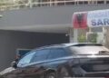 Po transportonin autorin e vrasjes së turistit në Ksamil, kjo është makina e turqve të dyshuar që ndihmuan Sokrat Vatën!