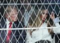 VIDEO/ “Nuk mund ta duroj më”- Lexuesi i buzëve zbulon se çfarë i tha Melania presidentit Trump gjatë eventit sportiv: Ndodhi dy herë…!