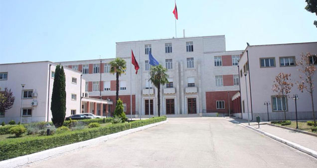 Nga  ankandi elektronik  te  sekretet shtetërore   Ministria e Mbrojtjes prezanton ligjin e ri për prokurimet