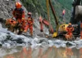 Tragjedia në Nepal/ Mbi 900 viktima dhe 4 mijë të zhdukur, vijon “gara me kohën” për të mbijetuarit
