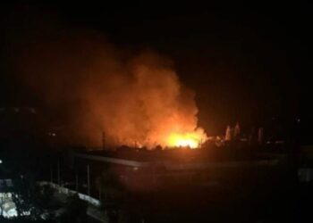 Ukraina bombardon me dronë rafinerinë ruse të naftës në Perm, e nxjerr jashtë funksionit! Prodhonte mbi 250 mijë fuçi nafte në ditë