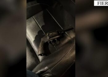Qarkullonin të armatosur në makinë, arrestohen 2 shokët në Fier! Në pranga dhe një i tretë, kërcënoi me kallash gjatë sherrit