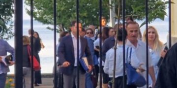 Përfundon pas 9 orësh mbledhja e Qeverisë, çfarë ndodhi në ditën e dytë të takimit me Ramën në Pogradec! Administrata në qendër të kritikave, ministrat…