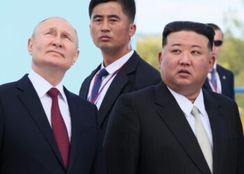 “Putin po kërkon përforcime nga Kim Jong Un”- Inteligjenca e Ukrainës ngre alarmin: Koreja e Veriut do dërgojë 50 mijë trupa në Rusi!