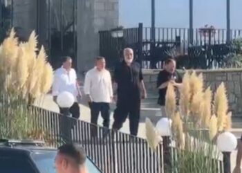 Më shumë se 4 orë, mbyllet takimi i kryeministrit Rama me krerët e bashkive në Kuç të Vlorës! Zbardhen diskutimet