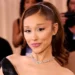 Ariana Grande shpjegon tërheqjen e përkohshme nga jeta publike: Ishte planifikuar prej kohësh, jo një vendim impulsiv
