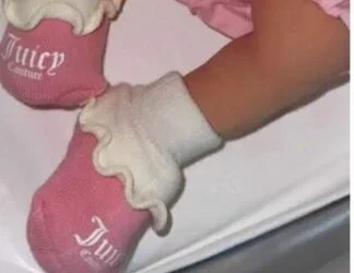 Katerina nga “Për’puthen” sjell në jetë vajzën e saj: Dielli im, gjithçka ime