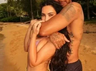 Lewis Hamilton dhe Kim Kardashian, momente intime dhe relaksi gjatë pushimeve në Hawaii