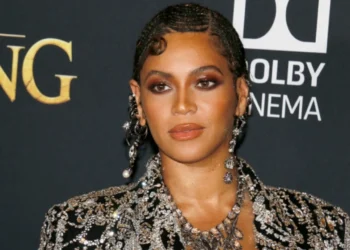 Beyoncé dhuron 1 milion dollarë për të prekurit nga tërmeti në Kolumbi