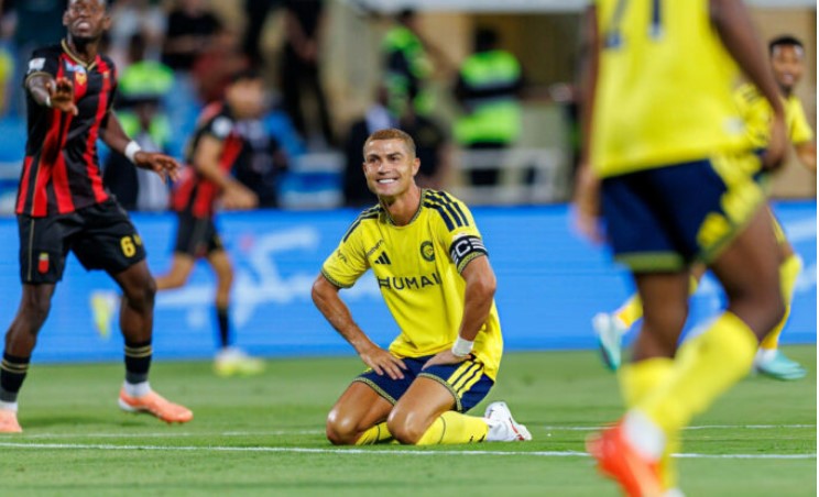Skuadra po humbte me të në fushë  trajneri e zëvendëson Ronaldon dhe Al Nassr përmbys ndeshjen 