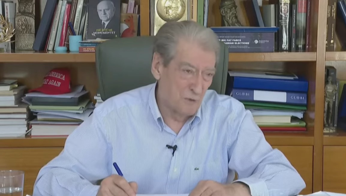  Pres dokumentet   Berisha thotë se do shkojë në SHBA më 9 shtator  Kam dy ftesa  do marrë pjesë në konferencën e Republikanëve në Teksas  por 