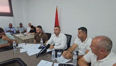 Këshilltarët e PS dhe PD bëhen bashkë kundër Territoriales  Këshilli Bashkiak i Selenicës merr vendimin  Jo bashkimit me Vlorën 