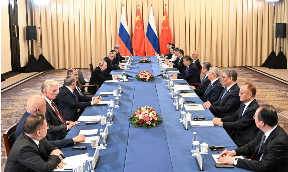 Xi dhe Putin takohen në Bishkek  presidenti kinez  Themeli do jetë më i fortë  bashkëpunim i mëtejshëm mes dy vendeve tona 