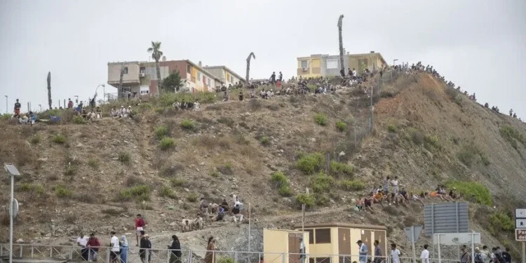 Ceuta kërkon forcimin e kufirit me Marokun -