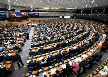 BE i kërkon Iranit të frenojë programin bërthamor -