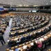 BE i kërkon Iranit të frenojë programin bërthamor -