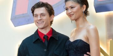 Detaji pikant nga dasma e vitit, aktori Tom Holland qau kur pa Zendaya-n me fustan nusërie gjatë ceremonisë sekrete!