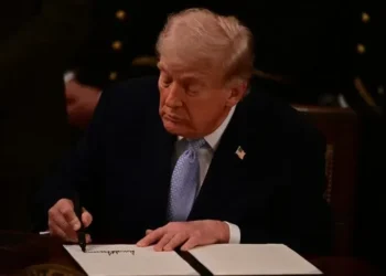 Trump vendos tarifa deri në 100% për dronët e importuar